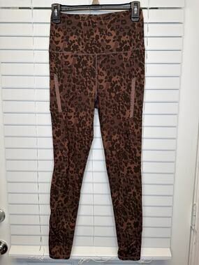 Kay Unger Leopard Brown Print High Rise Athletic Leggings Size Medium Pockets